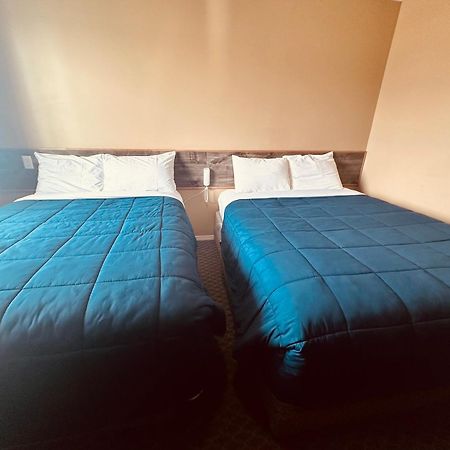 Voyageur Motel Rocky Mountain House Εξωτερικό φωτογραφία