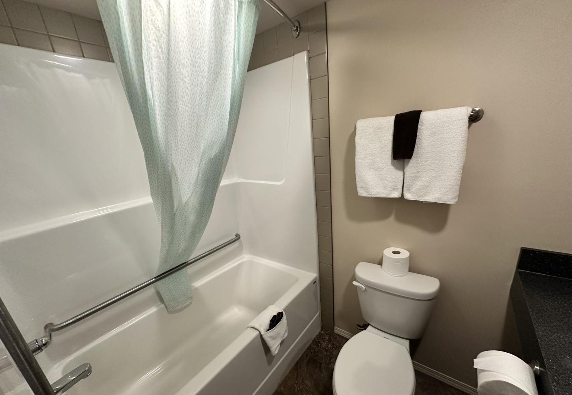 Voyageur Motel Rocky Mountain House Εξωτερικό φωτογραφία