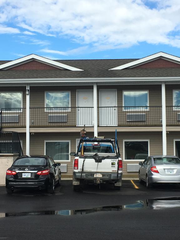 Voyageur Motel Rocky Mountain House Εξωτερικό φωτογραφία